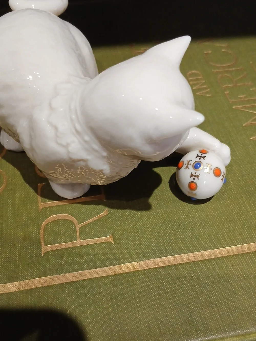 Vintage 1991 Lenox China Jewels Collection Cat Playing with Ball Figurine
